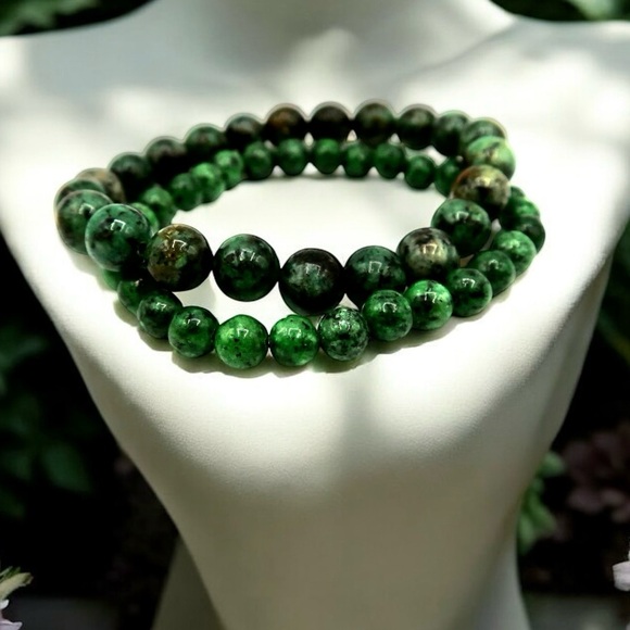 JADE BRACELET - Picture 3 of 5